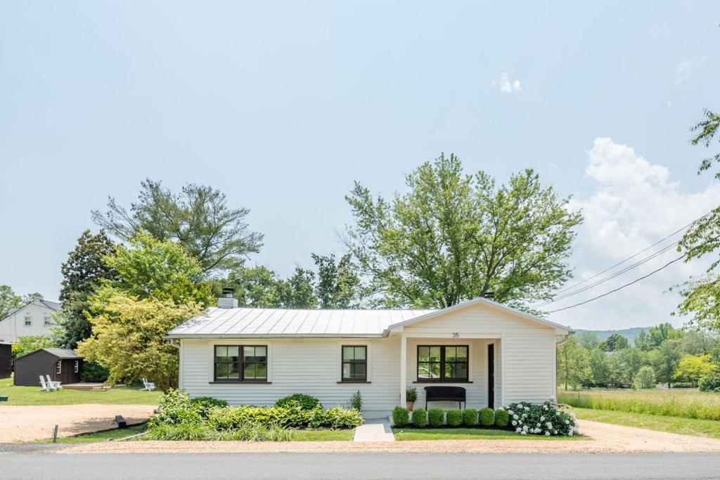 White Moose Inn Washington Εξωτερικό φωτογραφία